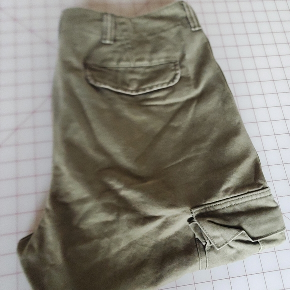 Banana republic cargo pants - Picture 3 of 3